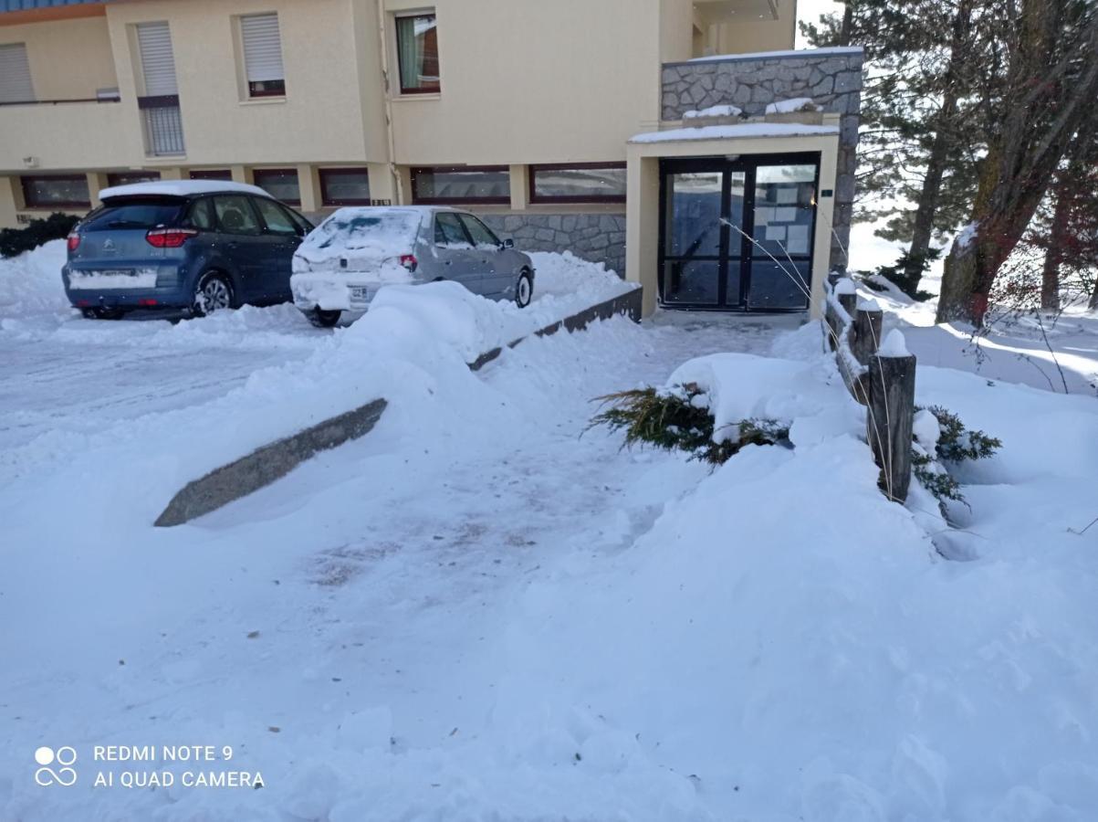 Studio Marmotte Font-Romeu 4 Personnes Avec Balcon Residence Val Soleil Entierement Renove En Juin 2021 Place De Parking & Wifi Gratuit , Draps & Serviettes De Toilettes Non Inclus, Sabanas Y Toallas No Incluidos Dış mekan fotoğraf